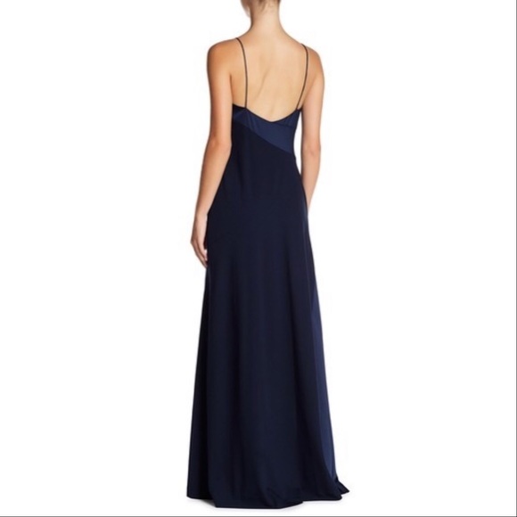 🆕| NWT | Vera Wang | Sleeveless Slip Gown | Size6 - Picture 2 of 7